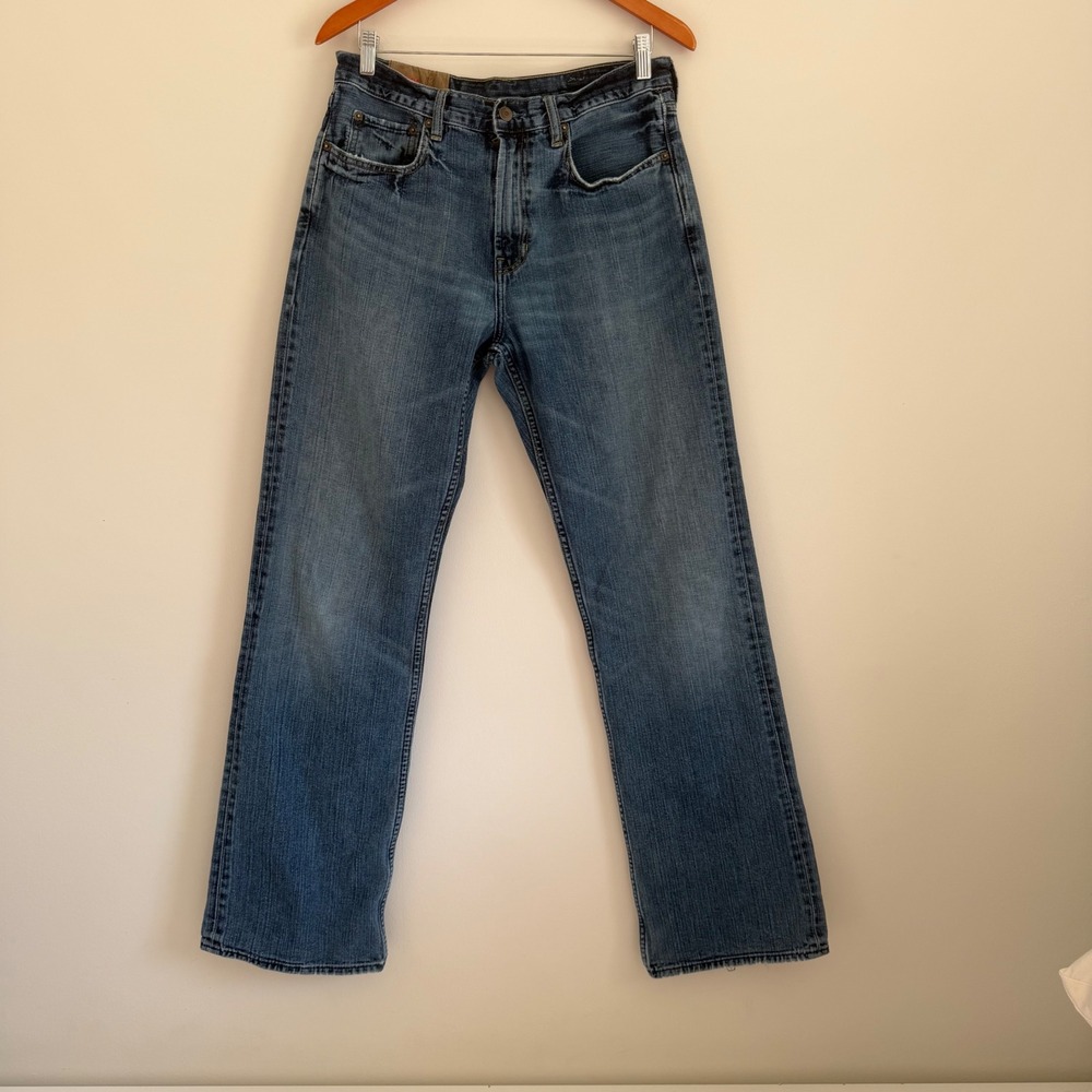 Gap 1969 Mens Straight Leg Jeans 33x34 Medium Wash Blue Denim Distressed